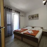 Ivana By Globtour דירה