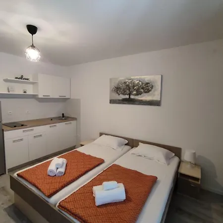 Apartmán Ivana By Globtour Biograd Na Moru