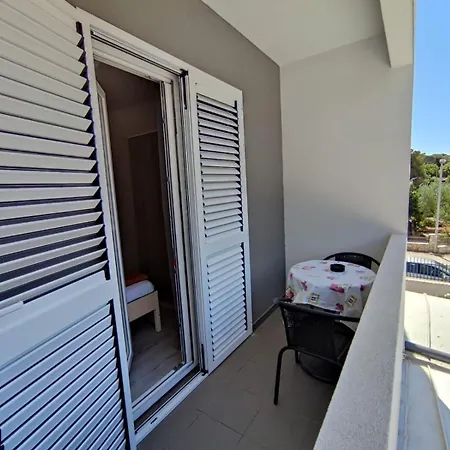 Ivana By Globtour Biograd Na Moru